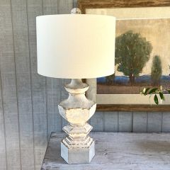 Farmhouse Classic Aged Table Lamp