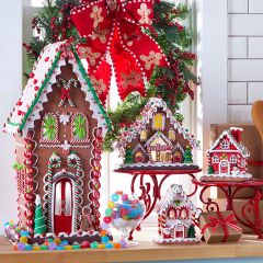 Lighted Decorative Gingerbread House