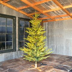 Lighted Northern Spruce Christmas Tree 7.5 Foot