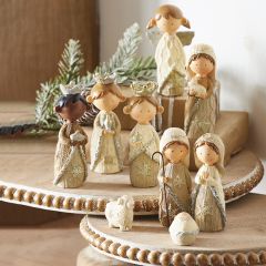 Lovely Little Nativity Set 9 Pieces