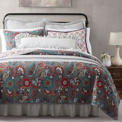 Paisley and Florals Reversible Quilt and Shams Set