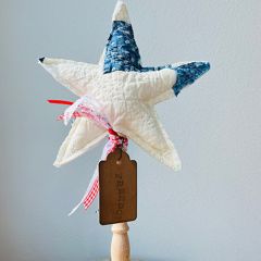 Tabletop Quilted Freedom Star On Spindle