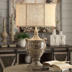 Traditional Manor Table Lamp