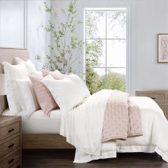 Tufted Lightweight Bed Quilt