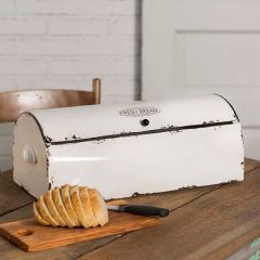 Vintage Inspired Fresh Bread Box