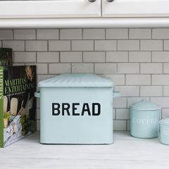 Vintage Inspired Metal Bread Box