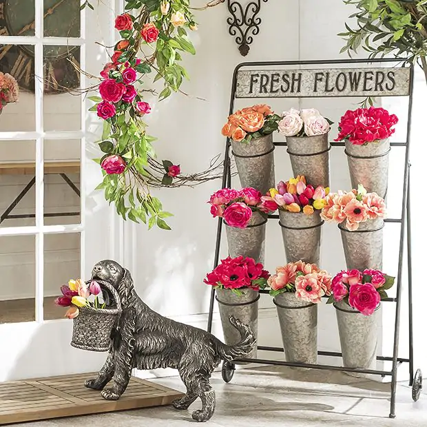 Iron Flower Display Stand | Antique Farmhouse