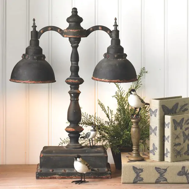 Black iron lamp outlet