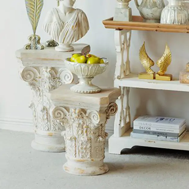 Aged Column Cap Pedestal Stand | Antique Farmhouse
