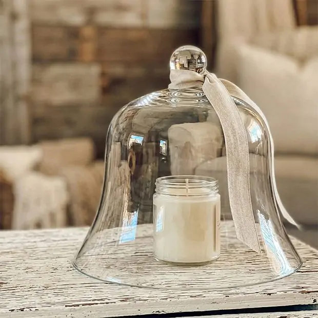 Cloche ovale en verre soufflé - verre et bois