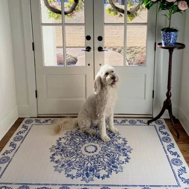 Bloom Vinyl Rug Mat | Antique Farmhouse