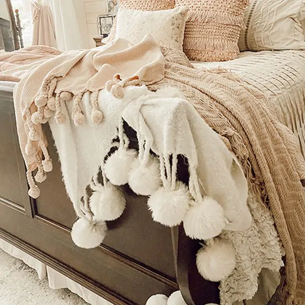 White pom pom throw blanket on sale