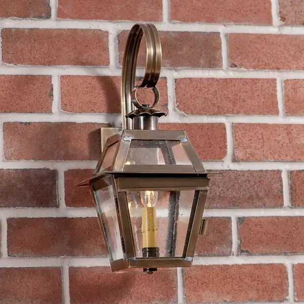 Irvins Country Tinware Jr. Town Crier Outdoor Wall Light in Solid Weathered Brass 1 Light