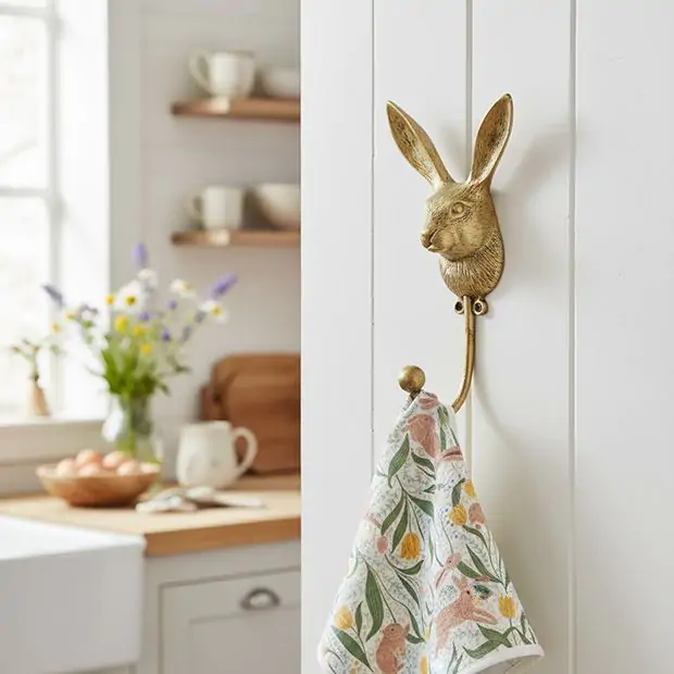 Bronze Finished Rabbit Wall | Antique Farmhouse