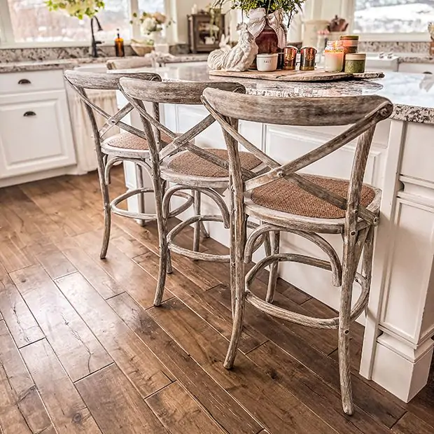 Farmhouse bar with stools on sale
