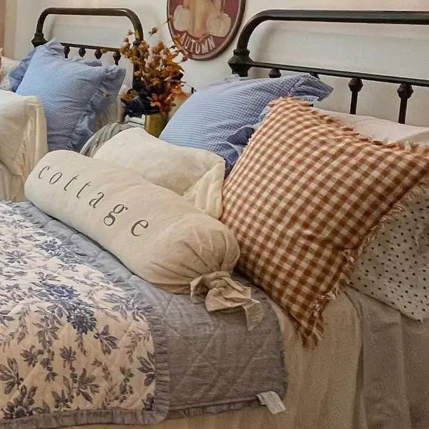 Country plaid throw pillows 2025