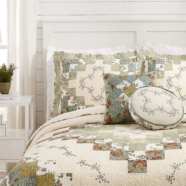Heirloom Floral and Vine Standard Sham Set of 2 | Antique Farmhouse