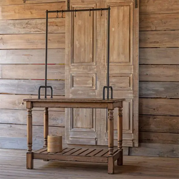 Old Pine Island Display Rack Antique Farmhouse