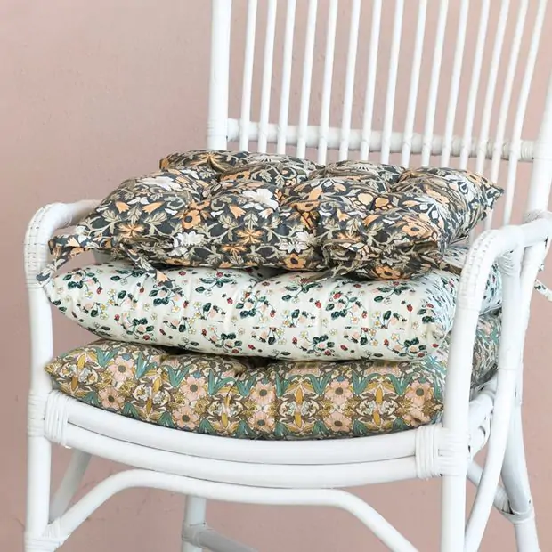 Quilted Cotton Chair Cushion Antique Farmhouse