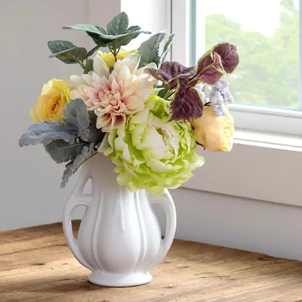 Vintage Inspired Flower Vase Set of 4 | Antique Farmhouse