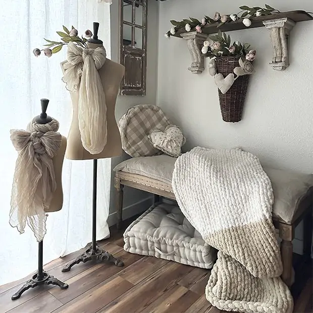 vintage dress mannequin Hearthside Adjustable Female Form on Stand - Antique Sewing & Display Wall Star Graphics 12.50l x 15w x 55h Weight Is it worth trying to