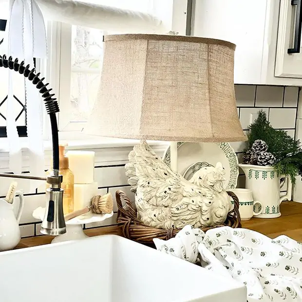 White Wash Rooster Table Lamp Antique Farmhouse