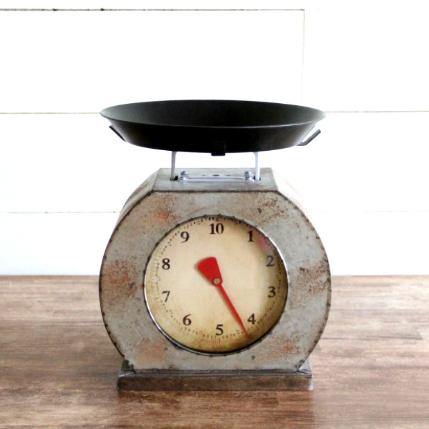 Decorative Semi-Circle Produce Scale