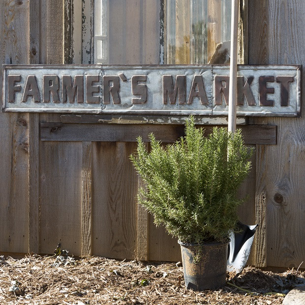 metal farmers market sign