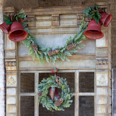 12 Unique Christmas Garland Ideas to Establish This Year 