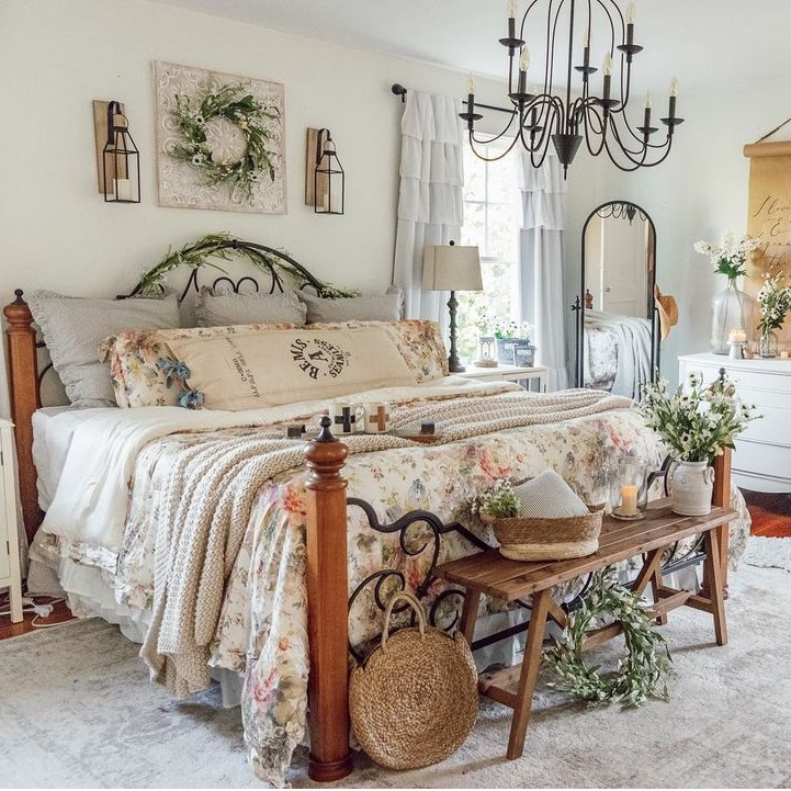 Farmhouse outlet bedroom chandelier
