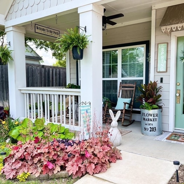 Mid Century Modern Front Porch